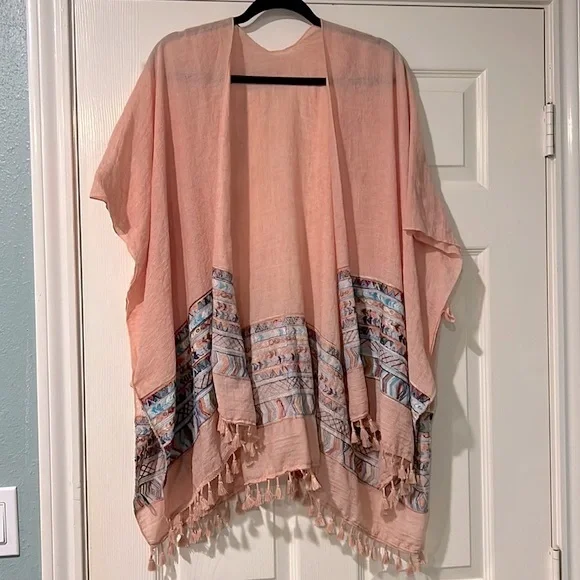 Brandie Peach Embroidered Open Front Tassel Detail Kimono - Picture 8 of 13